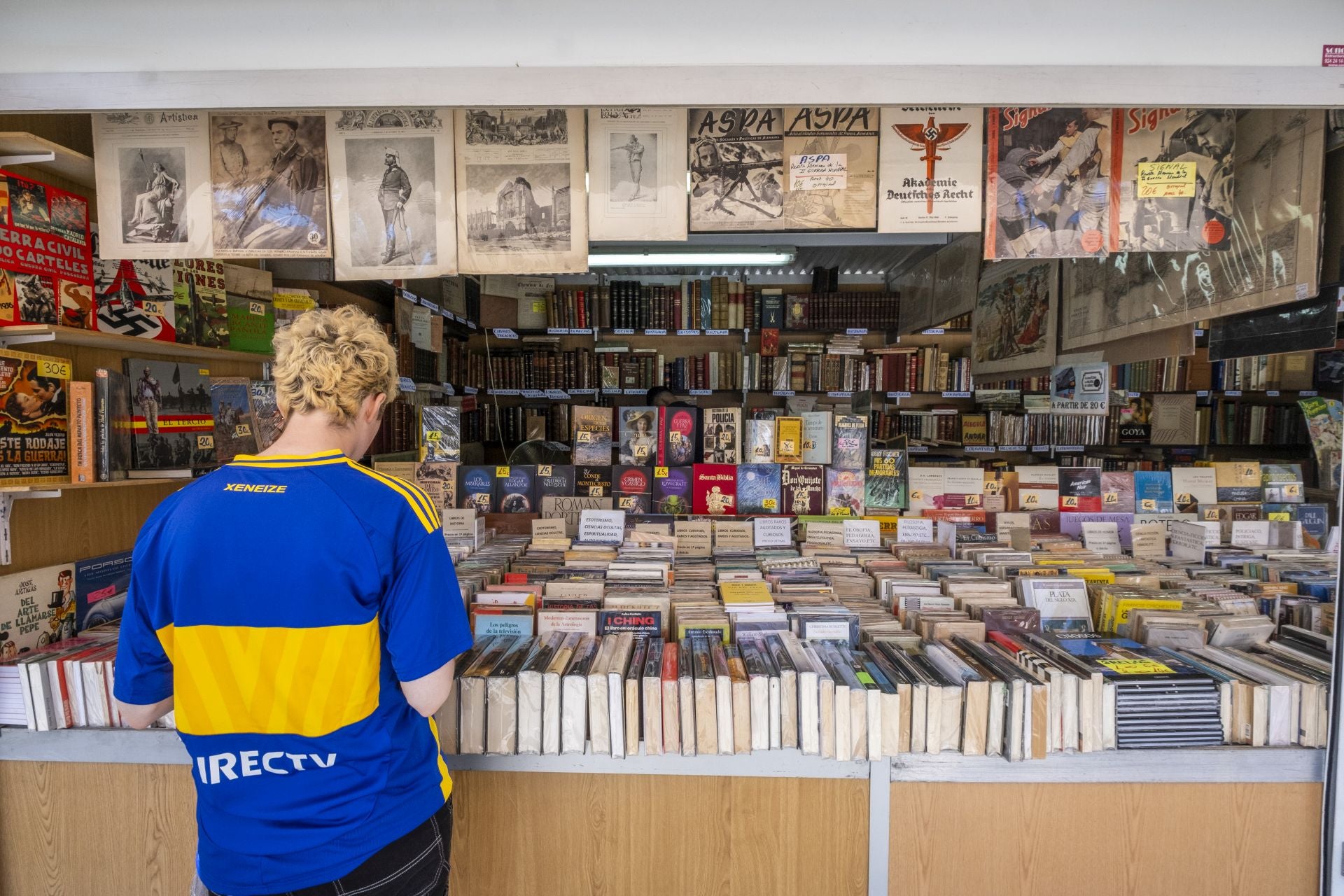 Cómic, ilustraciones, cartelería... Es posible encontrar diversos materiales de todas las épocas. 