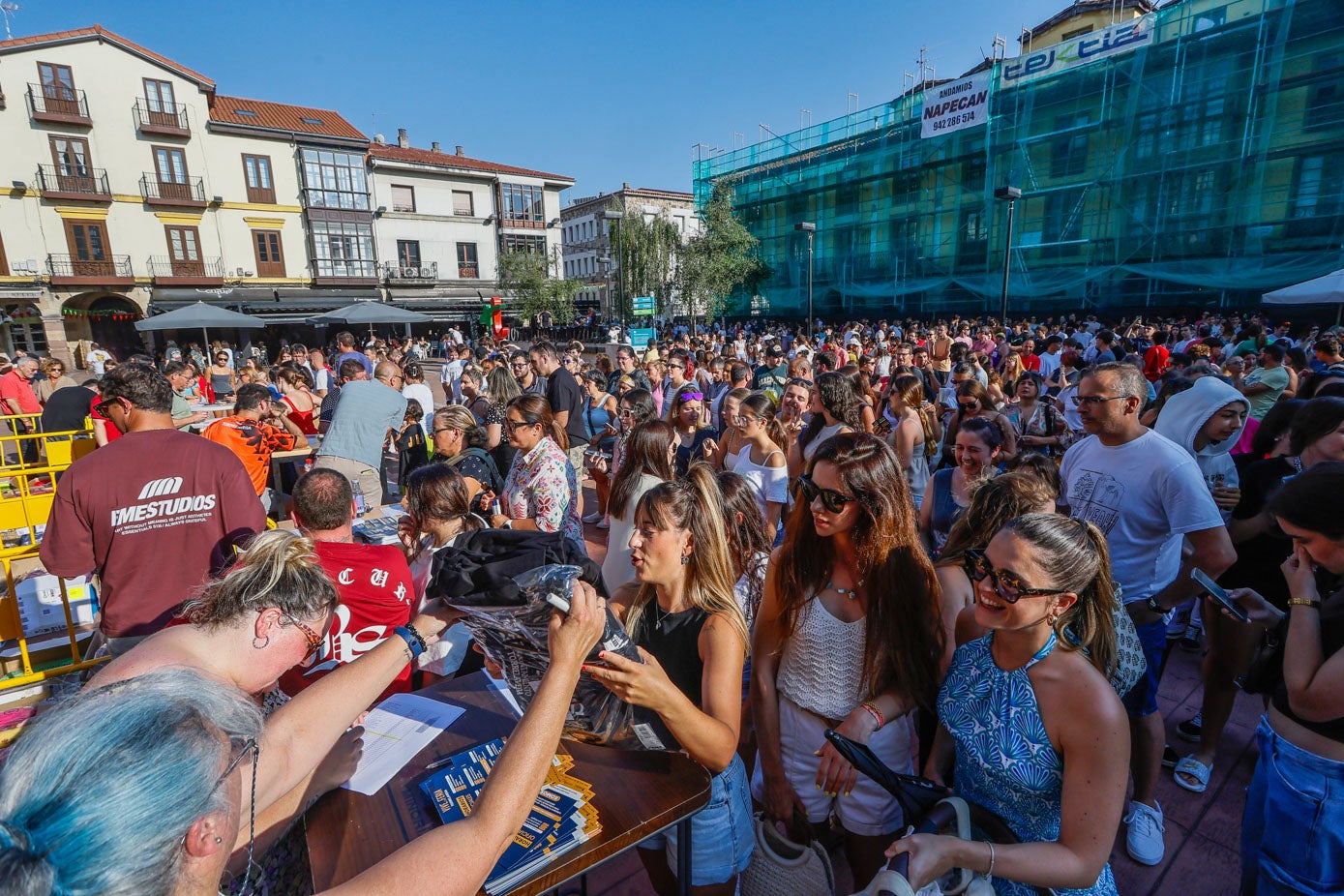 En total se han repartido 14.258 camisetas.
