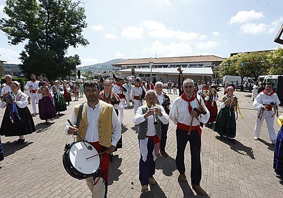 Tanos celebra Nuestra Señora de las Nieves con su tradicional procesión.