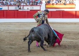 El Cid junto al toro Vengativo, de Victorino Martín.