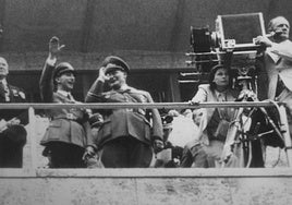 Josef Goebbels, Hermann Göring y Leni Riefenstahl en 1936.
