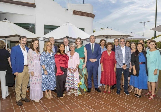 De Izquierda a derecha, en la edición del año pasado, Antonio Higuera, Marta Fernández, Marta González-Estefani, Pablo Bueno,Begoña Gómez del Río, Tomás Ramón, Begoña Salas, Noelia Mancebo, Íñigo de la Serna, Tita Hernáiz, Carmen Torres,Manuel Ángel Castañeda, César Díaz, Mercedes San Sebastián, Celia García, Noemí Méndez, Sonsoles Leal, Antonio Tornel y Olga Garay.