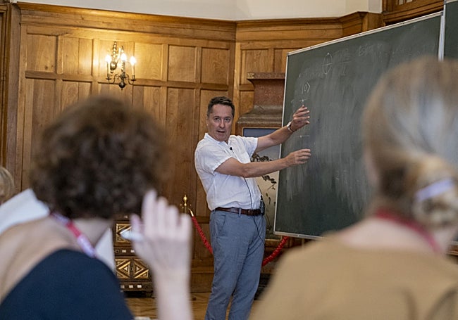 Cirac, en un momento de la clase.