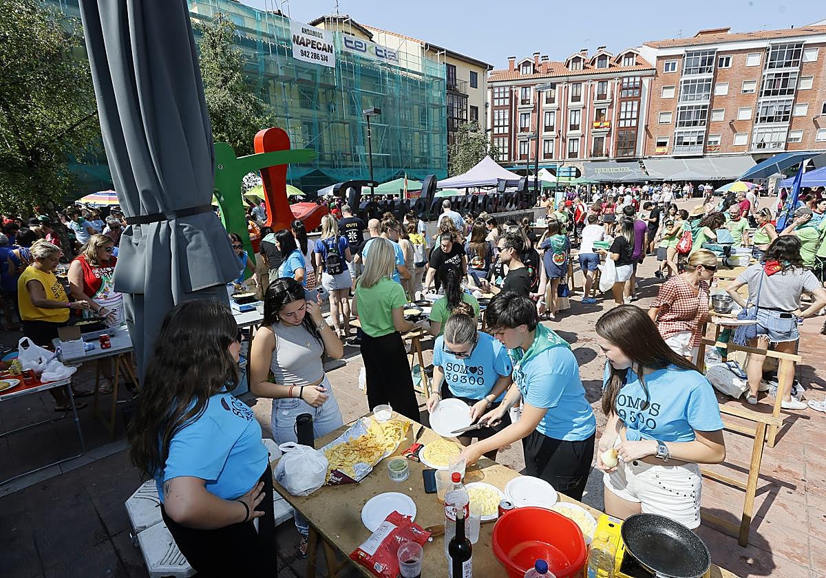 Las peñas llegaron a ser más de 300 este año.