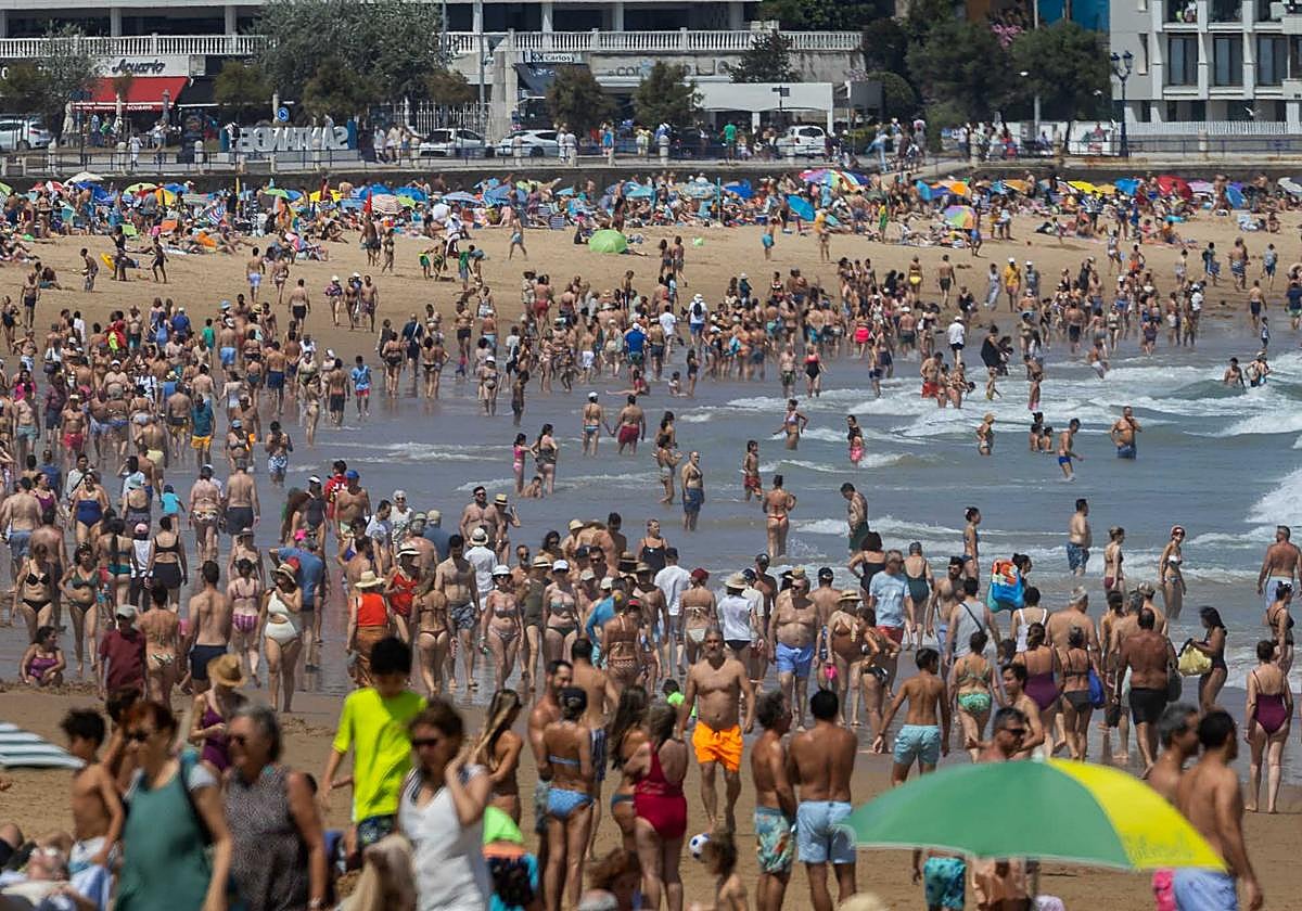 Hoy se espera otra jornada de calor, como la que se vivió ayer domingo.