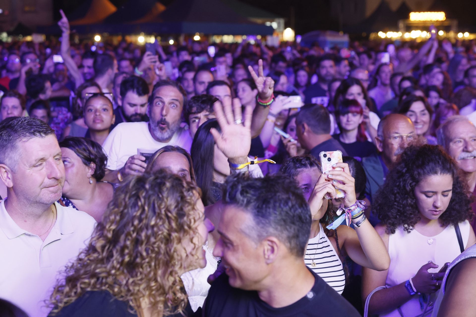 Un público de todas las edades disfrutó del concierto