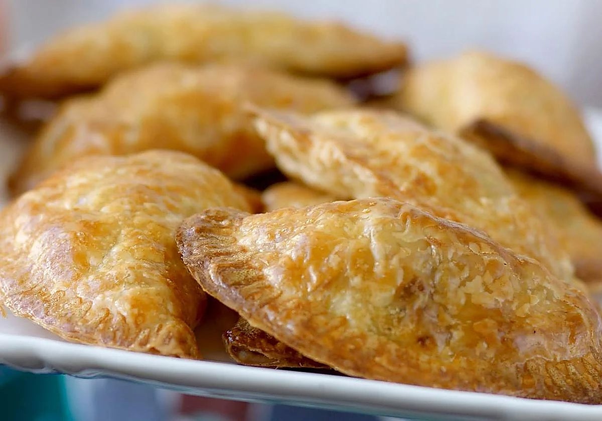Empanadillas de pescado, fáciles de hacer y más aún de comer.