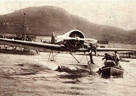 Amerizaje de Lindbergh en la bahía de Santoña en 1933.