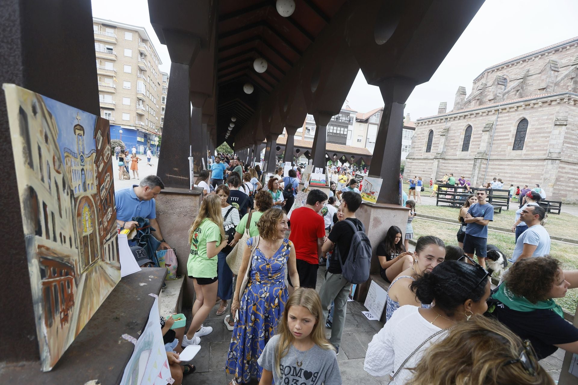 En cuestión de minutos, las calles de la ciudad volvieron a convertirse en escenario de convivencia, diversión y camaradería.