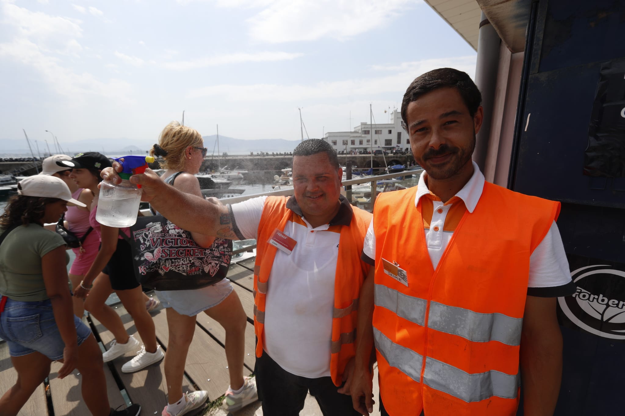 Todas las soluciones son buenas para tratar de minimizar el calor de este viernes.