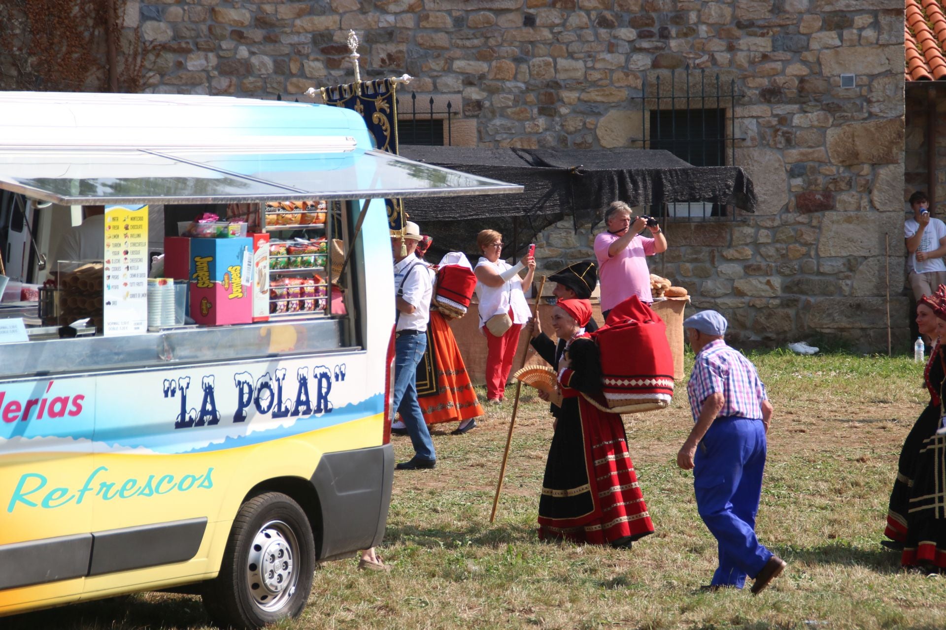 En la campa hubo varios puestos de venta ambulante.