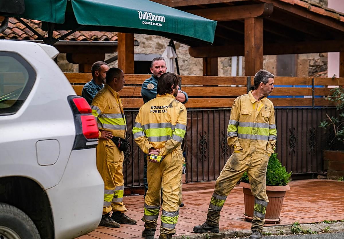 La lluvia se alía con Cantabria para frenar los incendios que amenazan Liébana