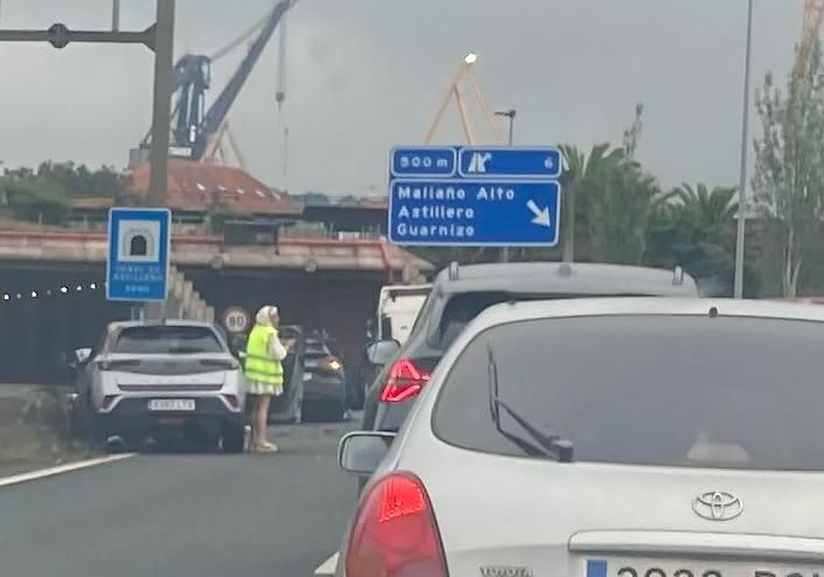 Afectados por el accidente, ocurrido esta mañana.