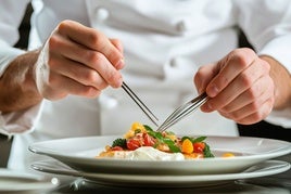 En estos establecimientos se ofrece una experiencia completa que va más allá de lo gastronómico.