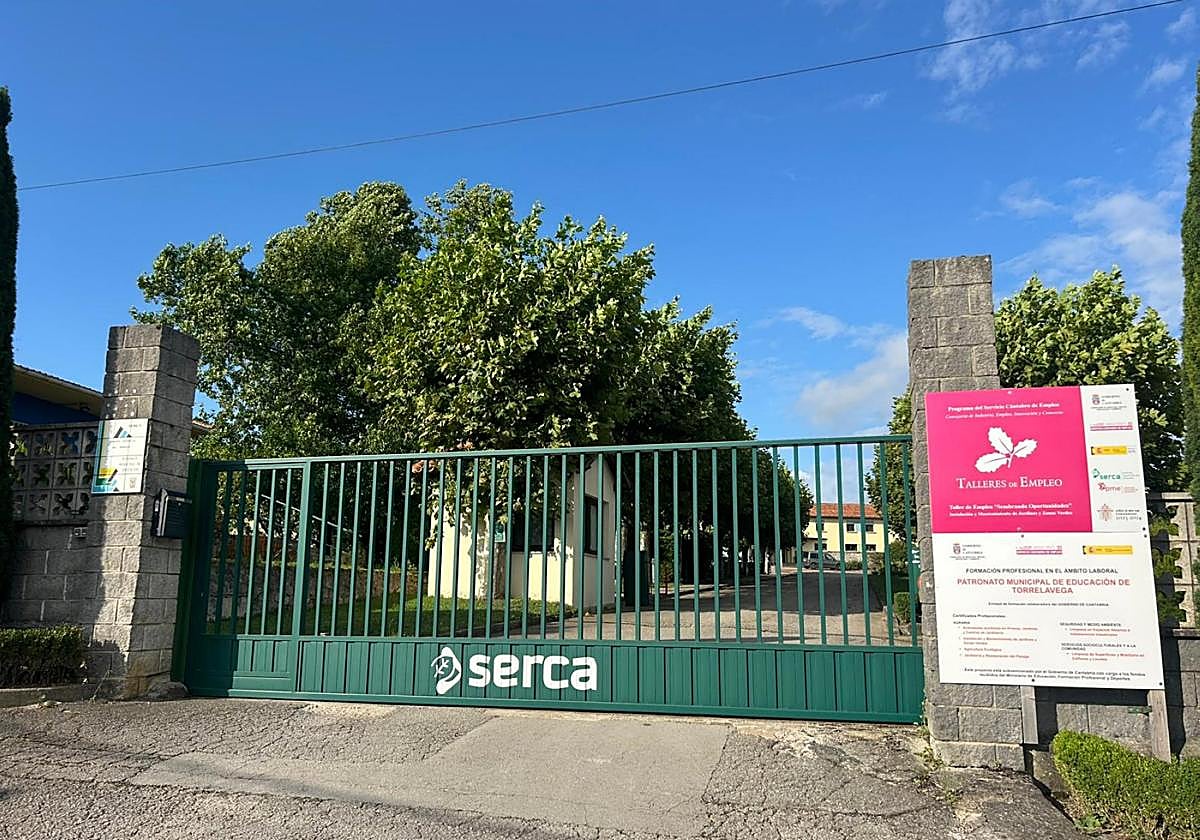Entrada a las instalaciones del Centro Especial de Empleo Serca, en Sierrapando.