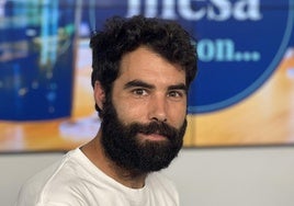 Alejandro, en las instalaciones de El Diario Montañés.