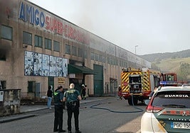 Efectivos movilizados al lugar del incendio.