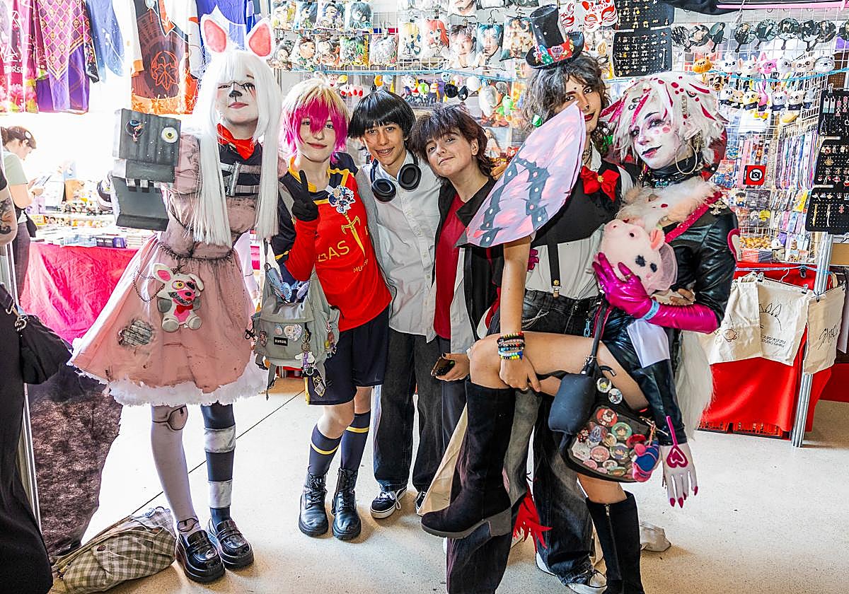 Durante el evento cientos de personas lucieron sus mejores 'cosplays'.