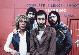 La banda en 1975 en Shepperton