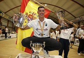 Víctor González se proclamó campeón de España de bolos en Maliaño.