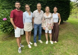 Juan Gómez, Paula Thomas, José Luis Thomas, María Antonia Salcines y Marta Thomas.