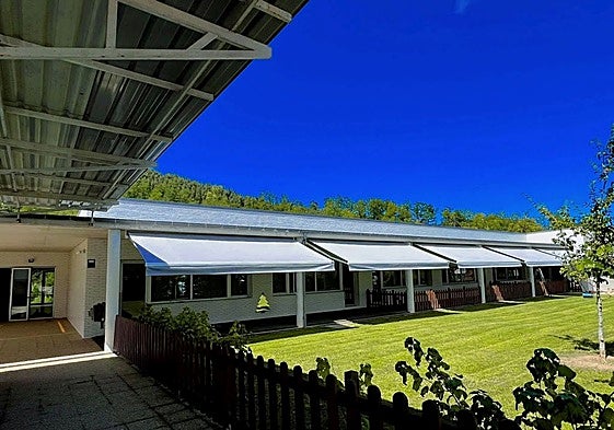 Colegio de Infantil La Robleda de Santiago de Cartes.