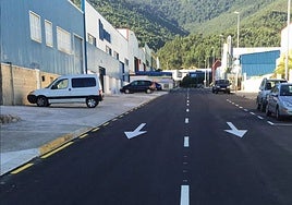 Empresas instaladas en el Polígono de Vallegón en Sámano.