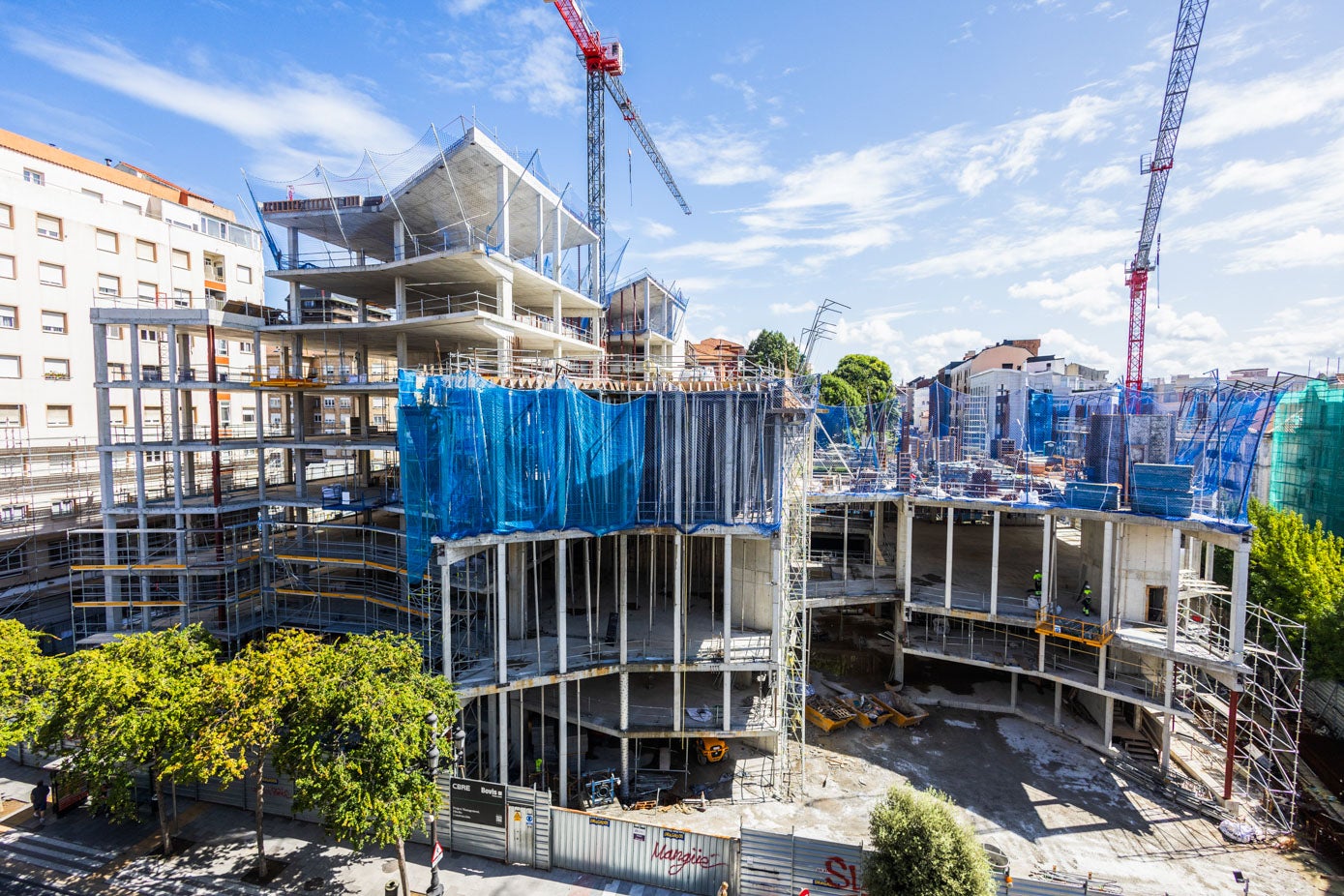 Vista de frente en la que se aprecian las dos altura del futuro Mupac.