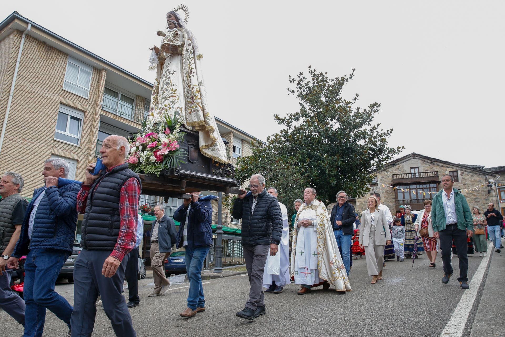 Hoy ha sido el último día de las fiestas y hubo misa y procesión