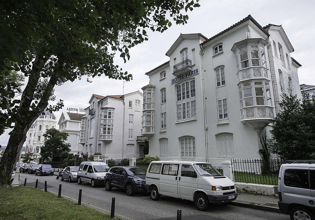 El Hotel París, ubicado en la Avenida de los Hoteles de El Sardinero.