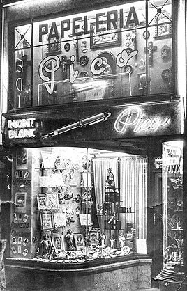 Adiós al centenario comercio Regalos Pico