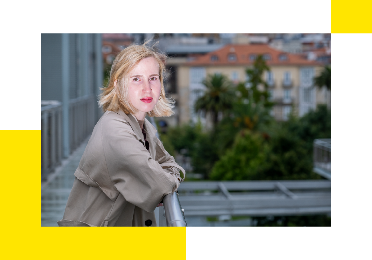 Júlia Olmo en el Centro Botín, sede principal del FCS, con la ciudad como telón de fondo