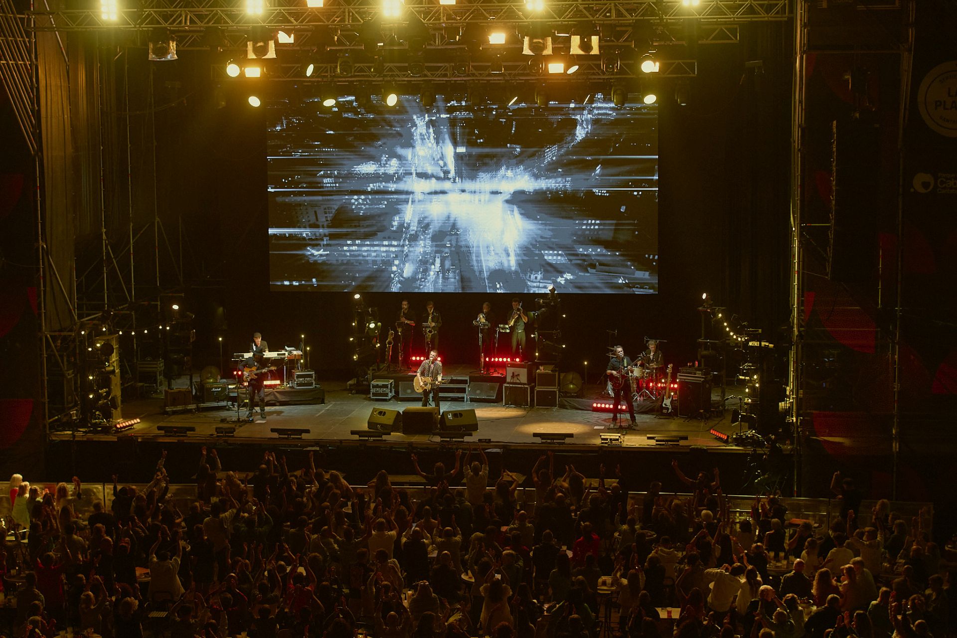 Imágenes de los conciertos de Coque Malla y Vega en Santander