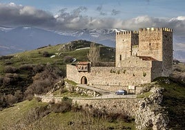 El Castillo de Argüeso será sede del próximo encuentro de las Casas de Cantabria.
