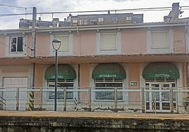 Estado actual del local donde se ubicaba el antiguo restaurante, en claro estado de abandono.