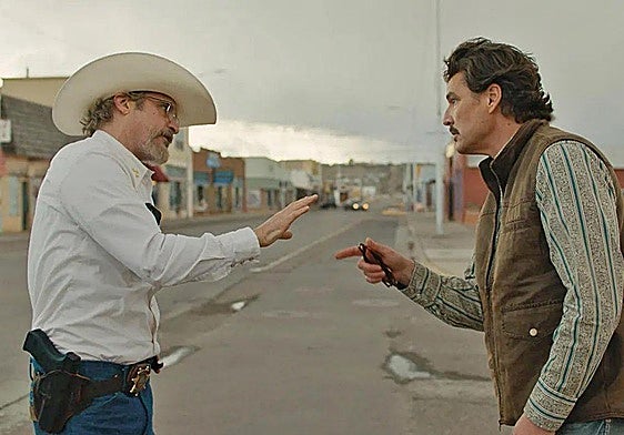 Joaquin Phoenix y Pedro Pascal.