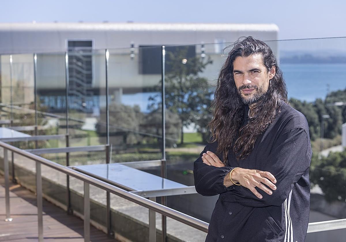 Oliver Laxe presentó su película en el Festival de Cine de Santander y mantuvo un encuentro con los espectadores.