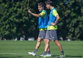 Facu durante el entrenamiento de esta mañana en las Instalaciones Nando Yosu.