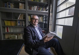 Fermín Bocos, en el Ateneo, momentos antes de participar en el Aula de Cultura de El Diario.