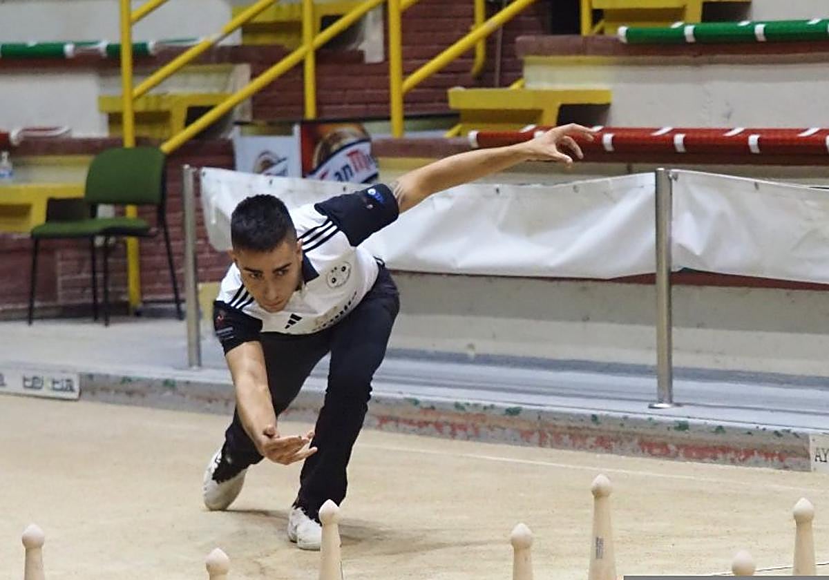 Neco Gómez, campeón de España de Segunda.