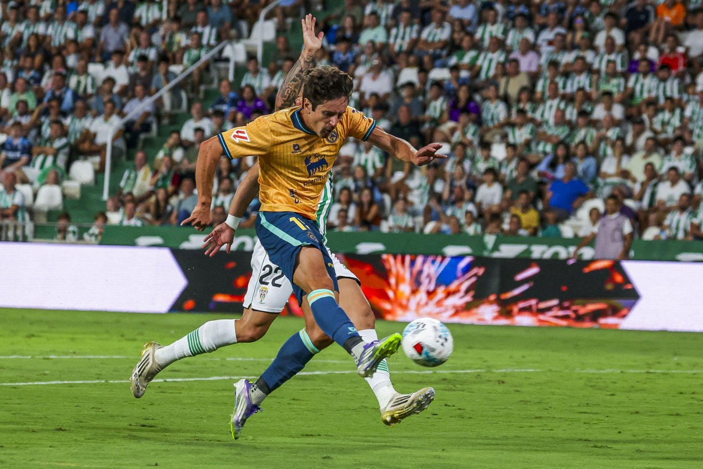 La endeblez defensiva cuesta el liderato