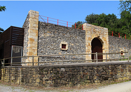 Plaza de toros de Rasines.
