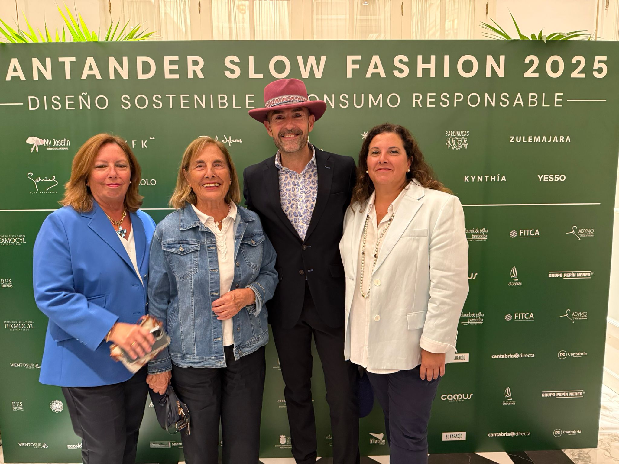 Conchita Iturbe, Concepción Robles, José Luis Callejo y Lourdes Iturbe.