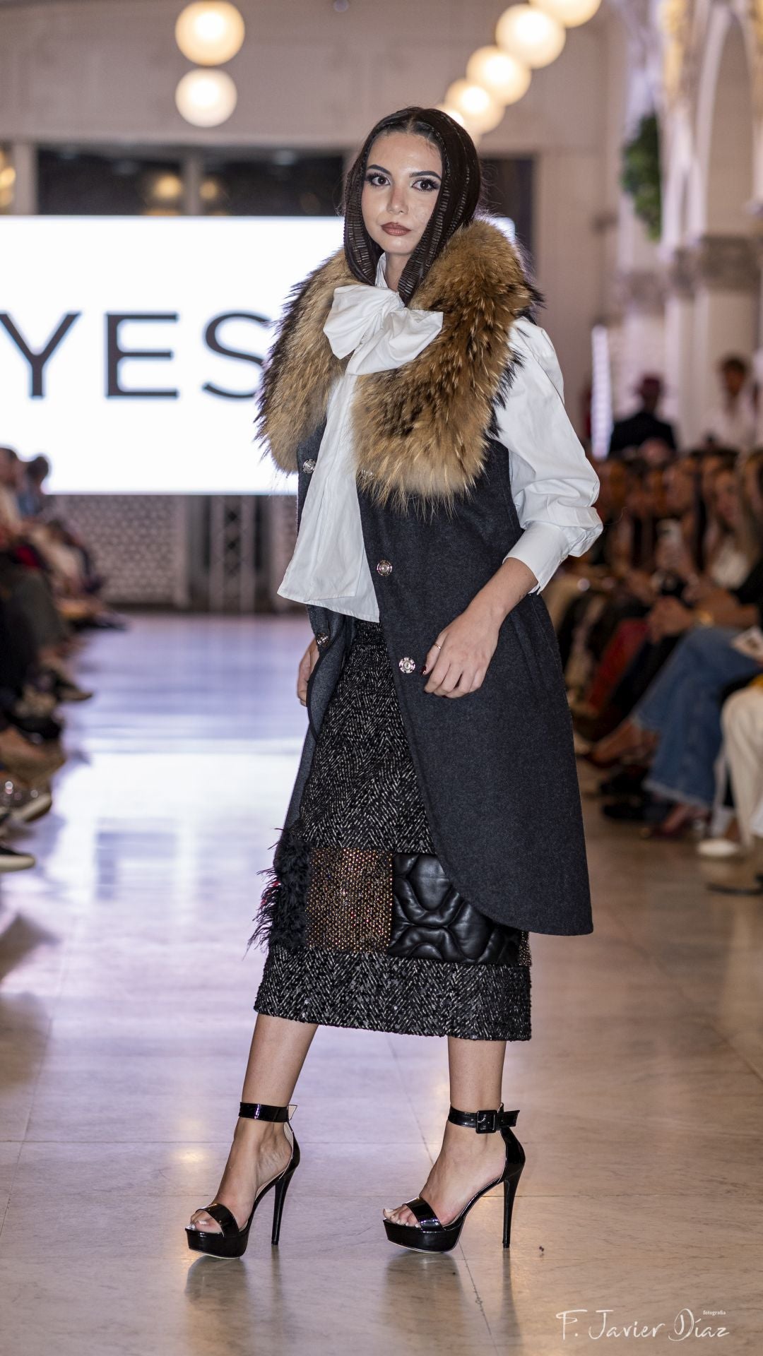 Luna Montero con total look de la firma asturiana