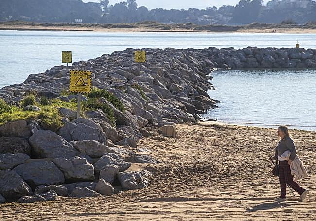 El espigón que sí se construyó en La Magdalena.