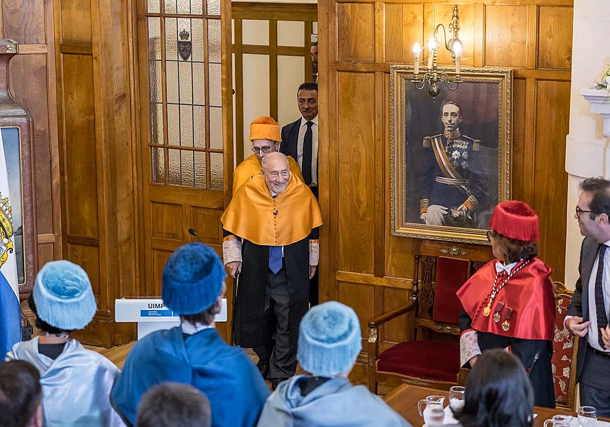 Joseph E. Stiglitz doctor, honoris causa de la UIMP