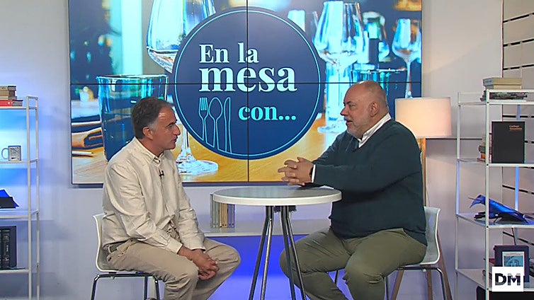 Germán Castellano: «Mis gallinas viven mejor que yo»