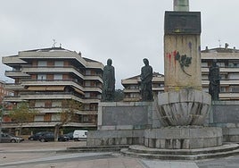 Monumento a Carrero Blanco en Santoña.