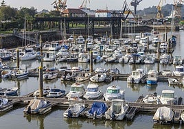 La dársena de la Orconera, una de las dos existentes en El Astillero, donde se generó el conflicto.