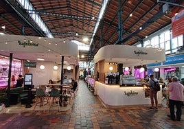 Al espacio inicial, a la derecha, se ha sumado hace unos meses el de la izquierda, un local que había quedado vacío y que el Ayuntamiento sacó a subasta.